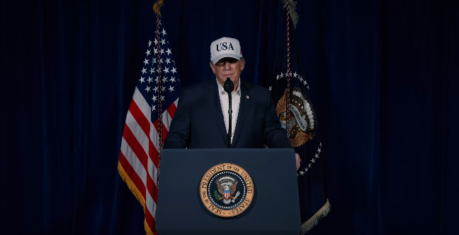 Президент Трамп: США вже встановлюють контроль над Ормузькою протокою Президент Трамп: США вже встановлюють контроль над Ормузькою протокою